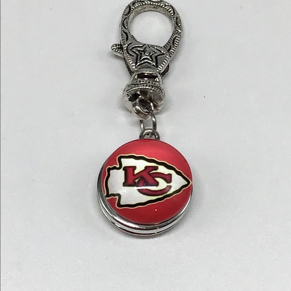 Kansas City Chiefs Keychain - Picture 1 of 3